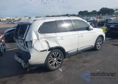 2016 Mitsubishi Outlander Se z USA, uszkodzony, nr VIN JA4AD3A37GZ064801